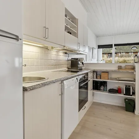 Apartamento Charmerende I Stueetagen Sj3104 Henne Strand