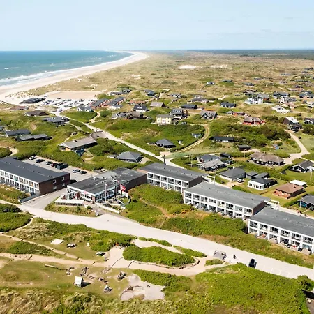 Apartment Charmerende I Stueetagen Sj3104 Henne Strand